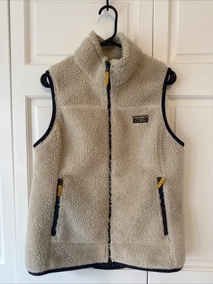 LL Bean Sherpa Vest Medium - Image 1 of 4