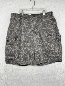 Tommy Hilfiger Cargo Shorts Mens 30 (30x9) Green Camo Casual Military Army - Picture 1 of 16