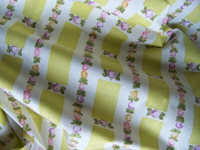ANCIEN COUPON TISSU COTON FANTAISIE PETITES FLEURS CADRES JAUNE ANIS   - TIS 35 - Photo 1/3