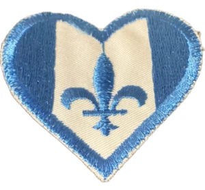 Heart Shaped Fleur-de-lis Patch Light Blue Embroidery Canada Quebec Rare Vintage - Picture 1 of 5