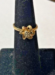 10k Yellow Gold Diamond Flower Knot Flower Ring Size 6.5 2.11 Grams - Picture 1 of 3