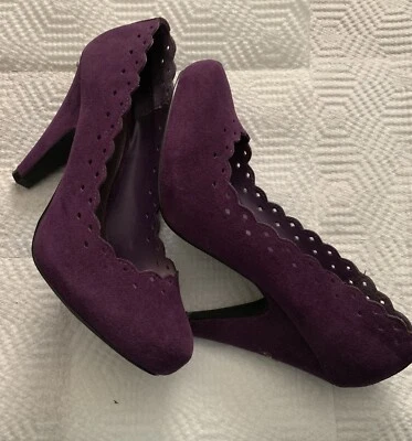 *Qupid* Zapatos de salón de gamuza púrpura estilo Nadine-30 para mujer talla 8,5 “vestidos” Foto 1 de 4