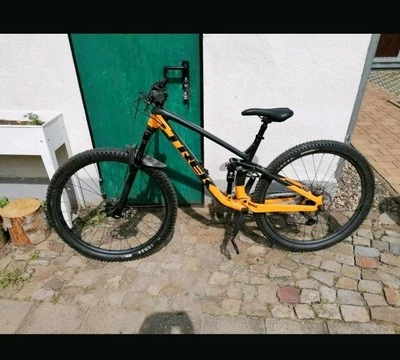 Trek Fuel ex L 29 Zoll Neuzustand Trail Bike - Bild 1 von 4