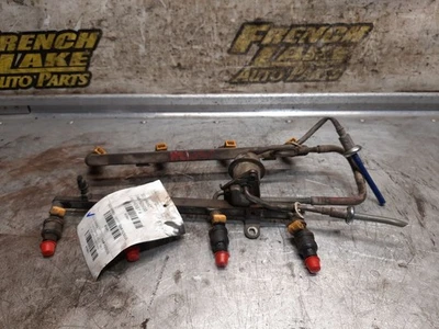 Fuel Injection Rail With Fuel Injectors 5.0L Fits 85-04 FORD F250 PICKUP 1284911 - Image 1 of 4