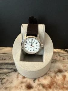 LL Bean Vintage Silver Quartz Wrist Watch 300 Ft 38mm M0113 Swiss Made New Batt - Picture 1 of 15