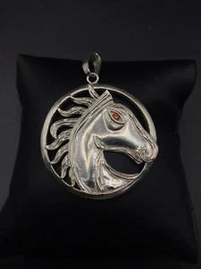 925 Sterling Silver Horse Round Unisex Pendant - Picture 1 of 14