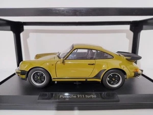 Porsche 911 Turbo 3.3 Coupe 1977 Verde Oliva 1:18 Norev - Foto 1 di 5