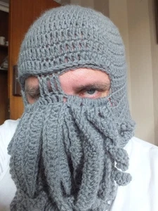 KNITTED CTHULHU SKI MASK with tentacles (Scary Man Not Included) / xv - Picture 1 of 2
