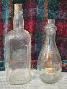 OMG !!!! Seltene As Hens Zähne! Zwei fast antike Jim Beam Flaschen - Bild 1 von 8