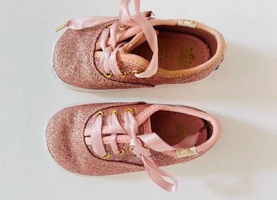 Keds Kate Spade 闪耀运动鞋 女宝宝 4 码 粉色 低帮 系带 — 第 1/4 张图片