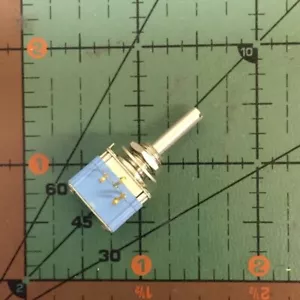 Clarostat 1/2" Vierkant Potentiometer 500k Ohm 1/2 Watt 388N-500K Linear Neu im Karton - Bild 1 von 1