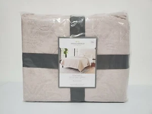 Threshold Beige Linen Blend Textured Jacquard Quilt Comforter - Full / Queen - Picture 1 of 3