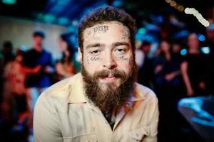 POST MALONE - MULTI-GENRE SUPERSTAR AND HITMAKER - 4x6 Glossy Printed Photo - Picture 1 of 1