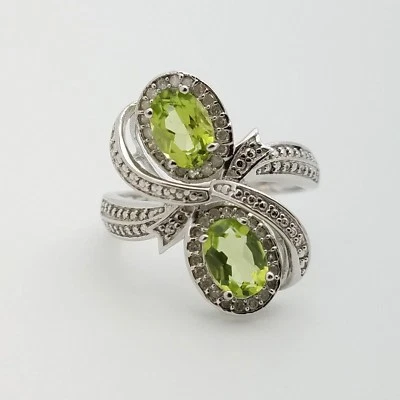 New Sterling Silver Pave Natural Diamond Green Peridot Infinity Bow Ring Size 8 - Image 1 of 4