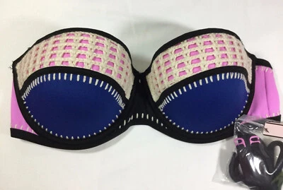 NWT Victoria's Secret Swim The Flirt Bandeau Crochet 34D Bikini Swim Top N6490 - Image 1 of 4
