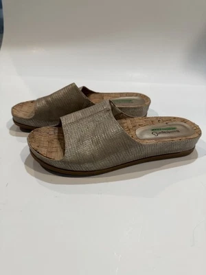 Sandalia Baretraps Cailee Metallic Hold punta abierta talla 8 – Cailee, espuma viscoelástica Foto 1 de 4