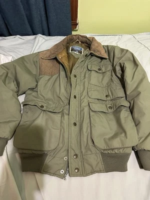 Chaqueta acolchada vintage Northwest Territory cuello pana oliva para hombre pequeña Foto 1 de 4