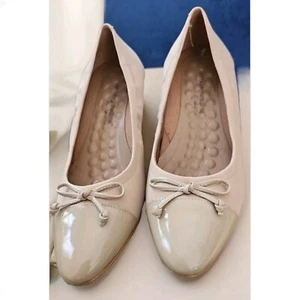 Walking Cradles Hollis Women's Pump Taupe 12W - Picture 1 of 9