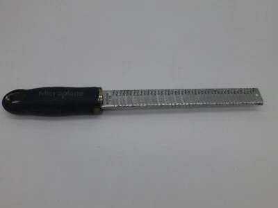 Citrus Zester and Cheese Grater, Stainless Steel Non-Slip Microplane Tool EUC - Image 1 of 4