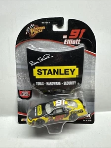 (B9) 1/64 2005 Bill Elliott Stanley Winners Circle Ship Deal READ! - Picture 1 of 3