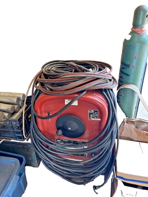 Soldador de arco Lincoln Ac/Dc 275 250 amperios 240 voltios Foto 1 de 4