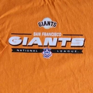 Men's 2XL San Francisco Giants Baseball  shirts  - Picture 1 of 4