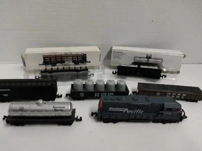 PREOWNED High Speed Metal Products 7 Piece Lot Trains & Cars READ DESCRIPTION  - Image 1 of 4