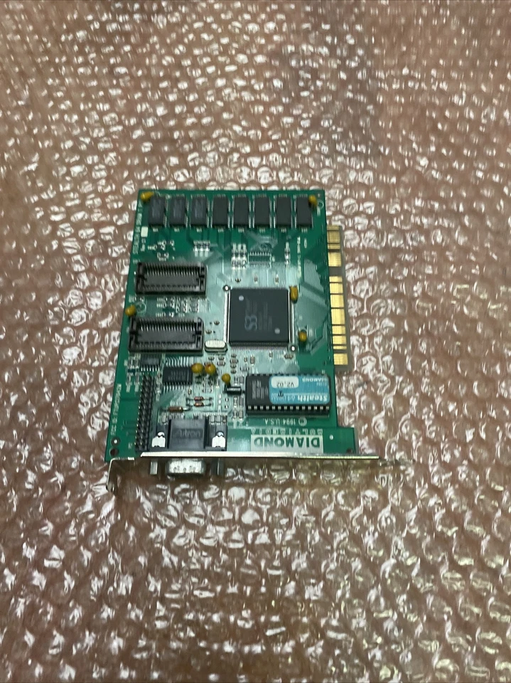 Diamond Multimedia S3 Vision 86C764 FTUPCI7642M Video Card - Image 1 of 4