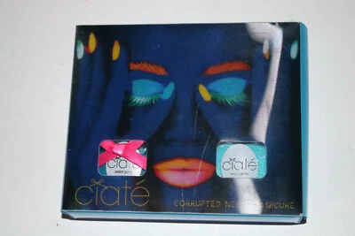 Ciate Corrupted Neon Manicure Set 3tlg. Nr. CN001 Foam Party Neon Blau Nagellack - Bild 1 von 2