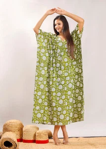 Maxi Vestido Caftán Verde y Blanco Estampado Abstracto Ropa de Salón Cubrir Largo Caftán - Imagen 1 de 8