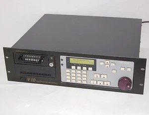 DOREMI V1D RANDOM ACCESS VIDEO RECORDER / PLAYER MIT SCSI HDD #I26 - Bild 1 von 1