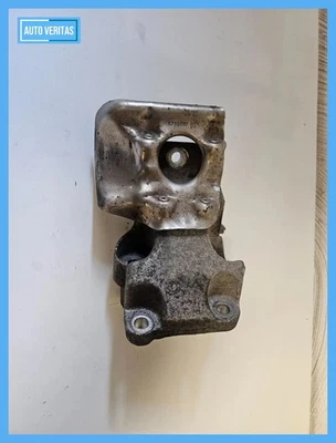 Original BMW 1 F20 116i 100 kW 2014 left motor mount 6788607 - Image 1 of 4