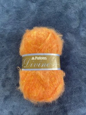 Patons Divine Mohair Blend Yarn 3.25oz 1 Skein Orangina Orange 5 Bulky - Image 1 of 4
