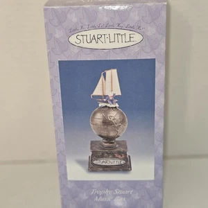 STUART LITTLE MADAM ALEXANDER SAILING Trophey STUART MUSIC BOX 2000 Rare - Picture 1 of 16