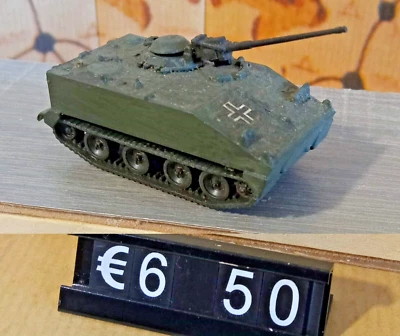 235AZ Mezzo  cingolato M113 con cannone 20mm - Immagine 1 di 2