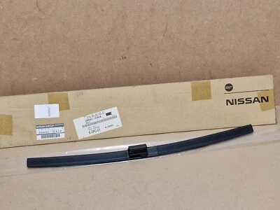 Nissan 370Z Windscreen Wiper Blade 650mm 288901EA0A Genuine NEW OEM - Image 1 of 4