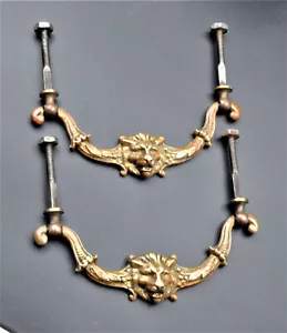 Paire d'anciennes poignées de tiroirs tête de lion, en bronze, rénovation meuble - Imagen 1 de 7