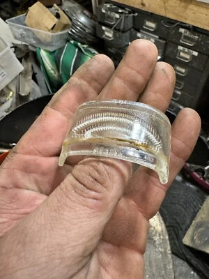 1937 1938 Car 1947-1953 Truck CHEVROLET LICENSE LENS 920634 1949 1950 1951 1952 - Image 1 of 4