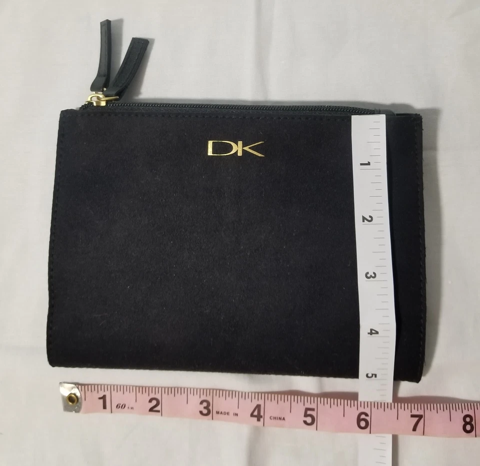 Donna Karan Cosmetics Makeup Bag Bi-Fold Black Faux Suede/Faux Leather NWOT  - Imagem 1 de 4