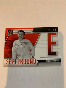 2025 Donruss Racing #21 Richard Petty Spellbound "E" - Foto 1 di 2