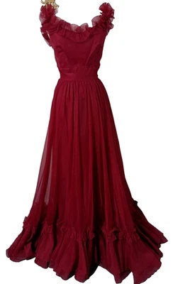 VESTIDO DE GRADUACIÓN XS Borgoña Volantes Gasa Southern Belle Foto 1 de 4