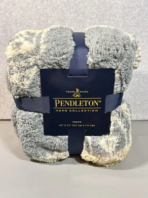 Pendleton Sherpa Throw Gray Cream Plush Aztec Design CrossRoad 50" X 70" - Image 1 of 4
