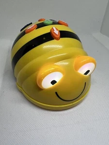 Bee-Bot Programmable and Rechargeable Robot - Picture 1 of 5