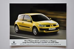 Foto Stampa Auto - Portellone Renault Megane 2003 - Giallo - Vista Anteriore/Laterale - Foto 1 di 1