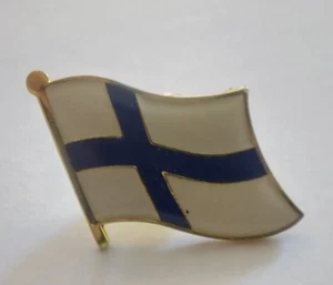 Flaggen Pin Finnland Anstecker Flagge Fahne ca 2,5cm x 3cm - Picture 1 of 2