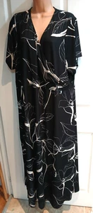 SIZE 26-28 GORGEOUS NON CREASE MAXI DRESS BNWOT FROM YOURS - Picture 1 of 2