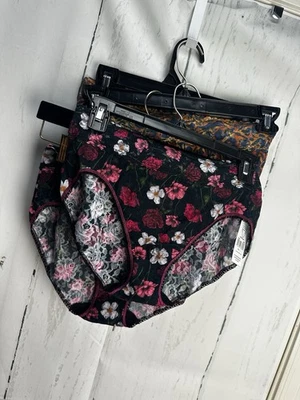 NWT (Lot Of 4) Hanky Panky L Signature Lace Semi Sheer French Briefs Panties - Image 1 of 4