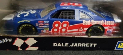 Nascar #88 Dale Jarrett 1996 Edition 1/24 Diecast Revell Manitoba Shipper Foto 1 de 4