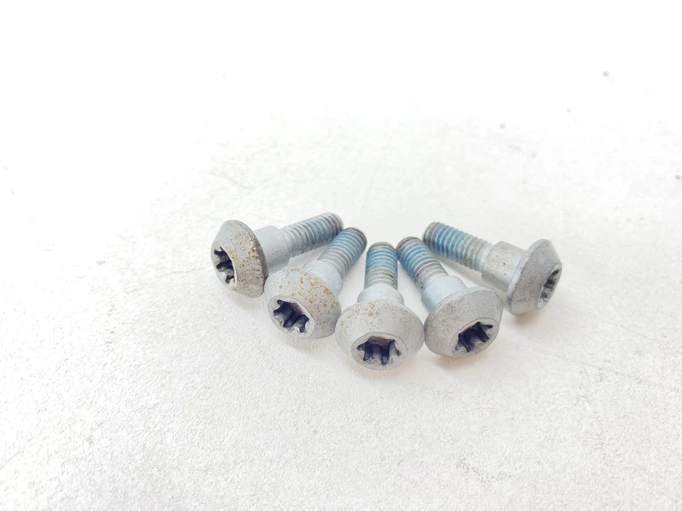 Yamaha YZF R6 2008 pernos de rotor de freno delantero 90149-06043-00 Foto 1 de 3