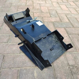 Suzuki GSF600 GSF 600 Bandit Mk1 Undertray with rear end cut off - Picture 1 of 9